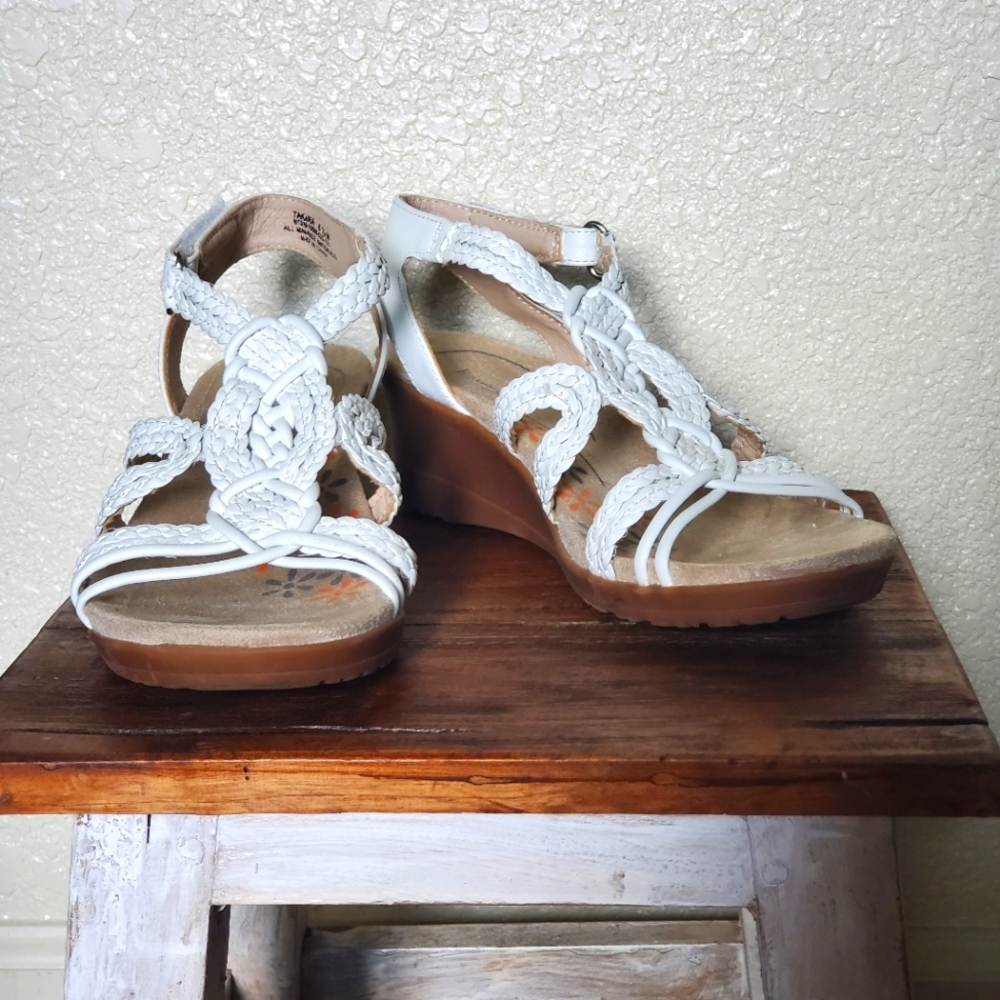 Baretraps Braided Wedges